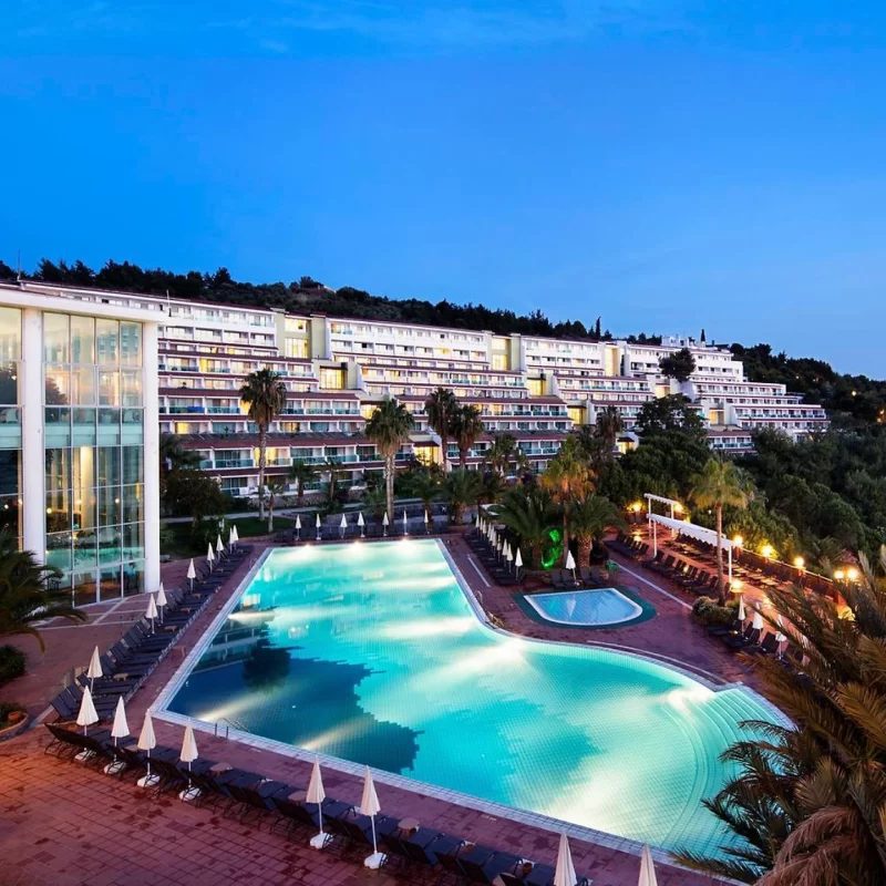 PİNE BAY HOTEL 5*